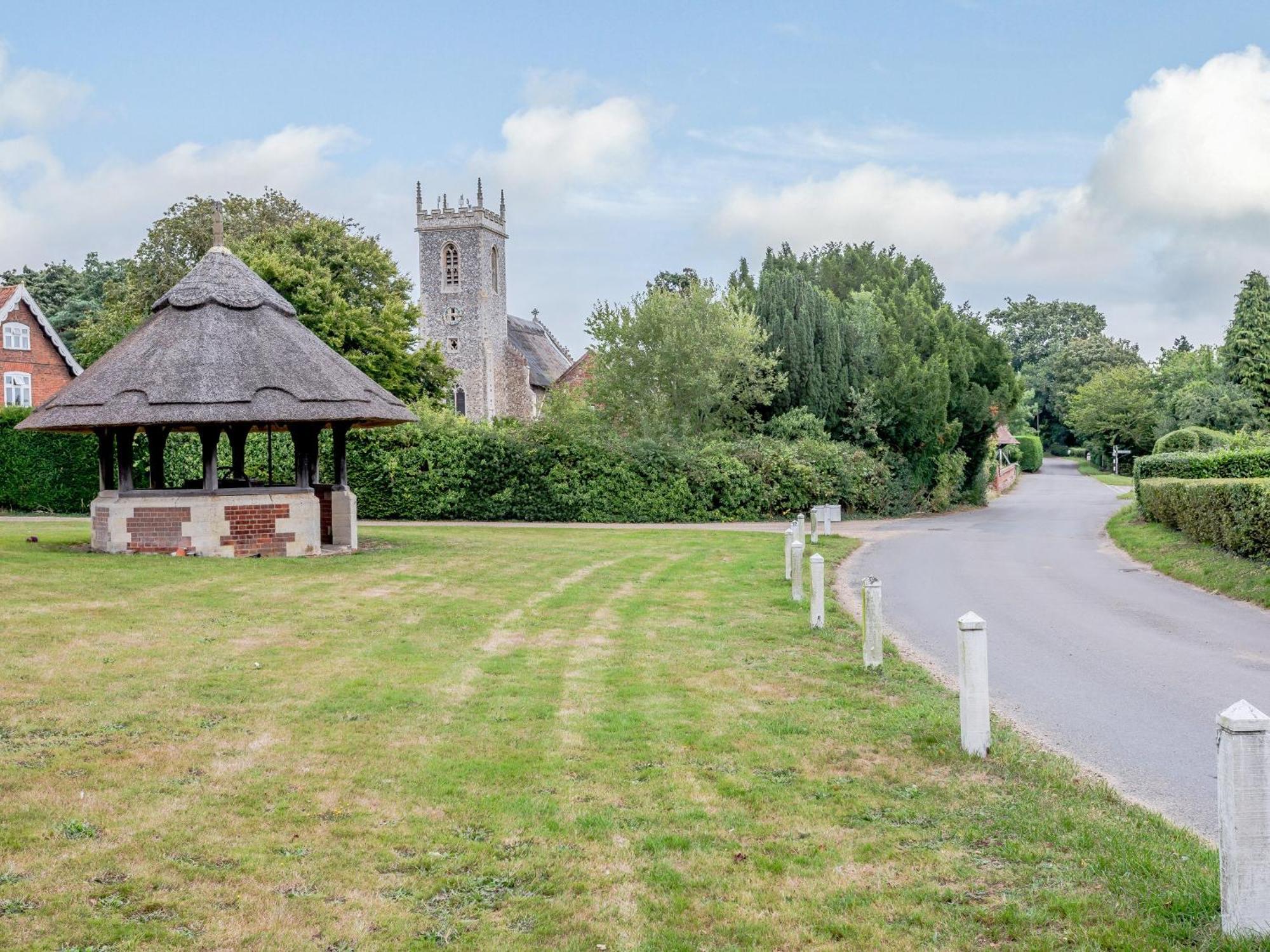 Hilley Holey Villa Horning Exterior photo